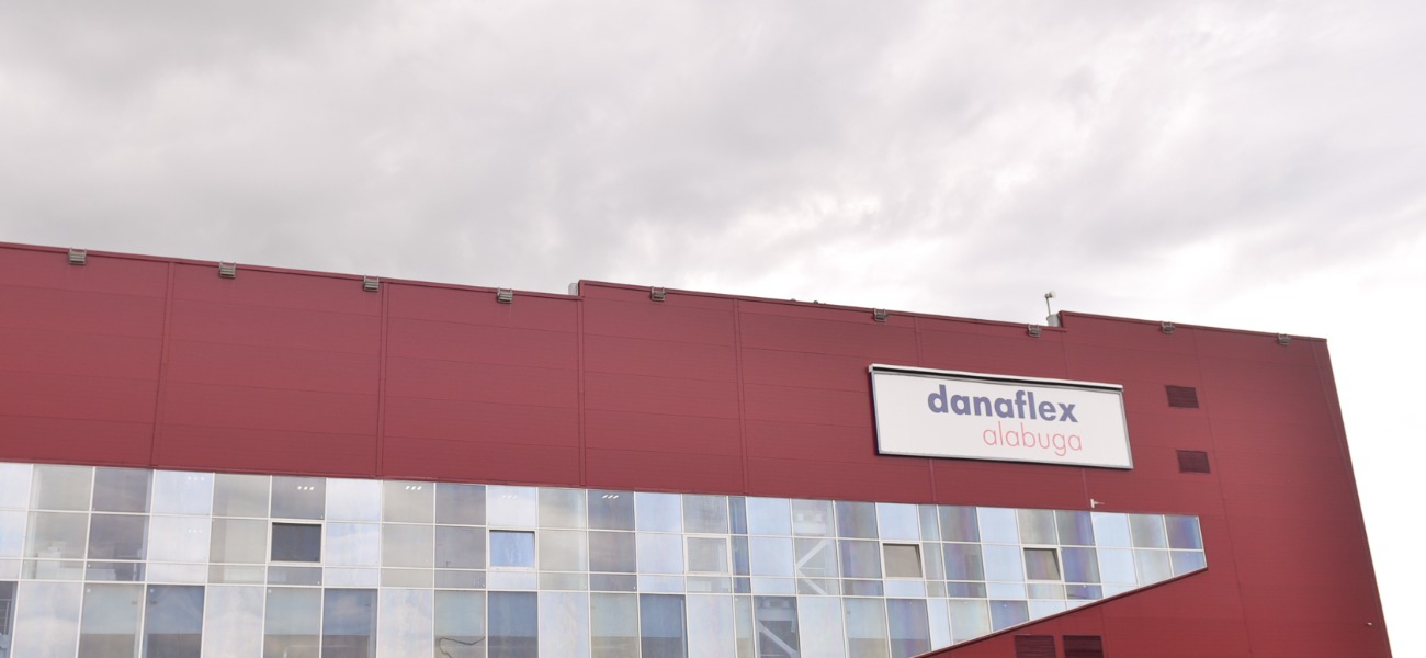 C60f52dc906952b1ae925052f0677a81cb3ca05f